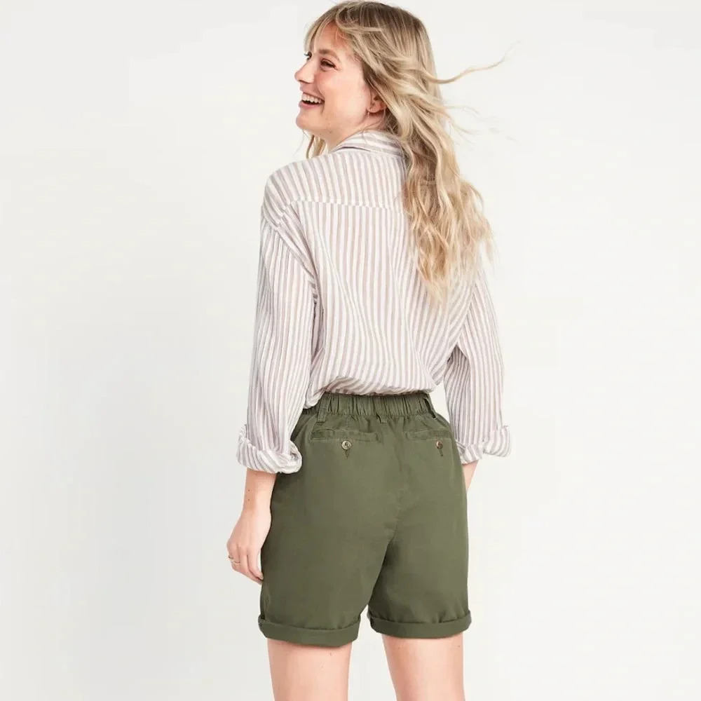 NWT Old Navy Womens Large Green Elastic Waist 7” Shorts Alpine‎ Tundra Stretch L - Picture 2 of 7